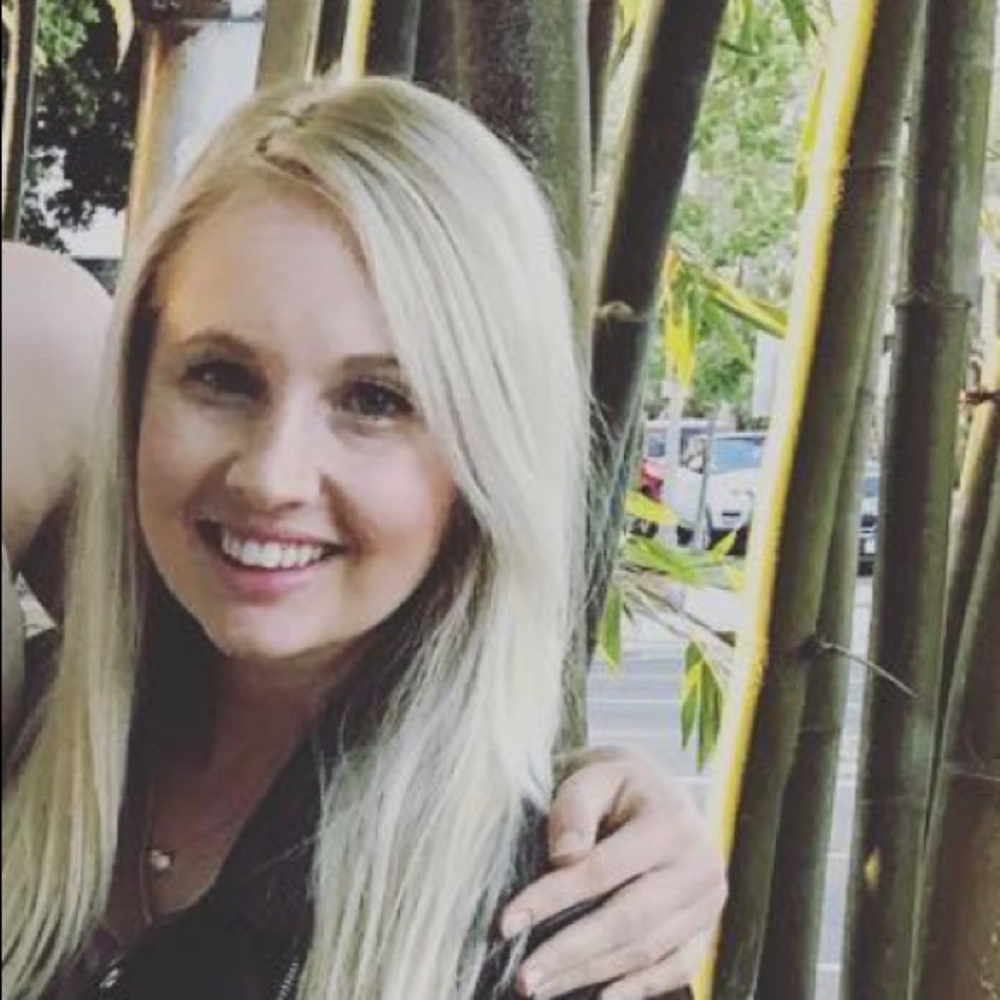 Meet your Posher, Alexandra